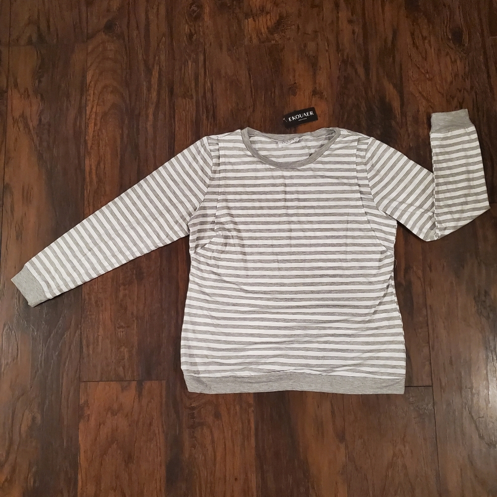 Ekouaer NWT Women's Grey/White Striped Soft Knit Lounge Top Size L